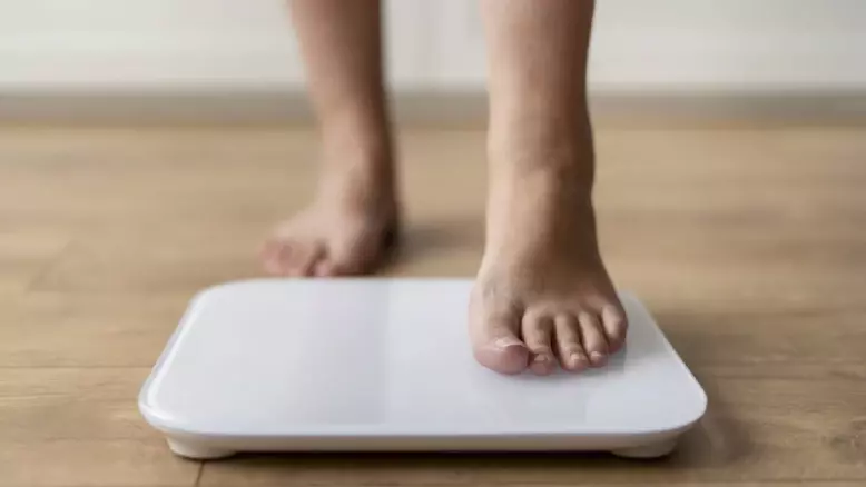 How Effective Is Interval Weight Loss Compared to CSIRO and Weight Watchers?